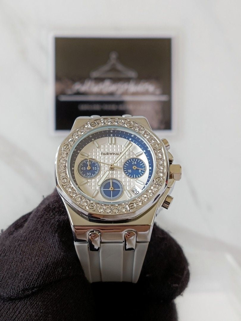 Mark Fairwhale FW-3590-1