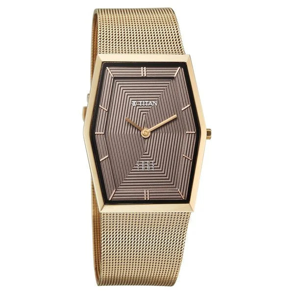TITAN 10056qm01