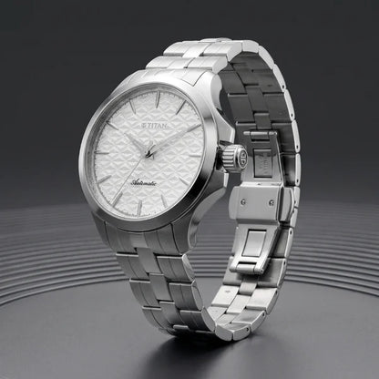 TITAN 10077SM02