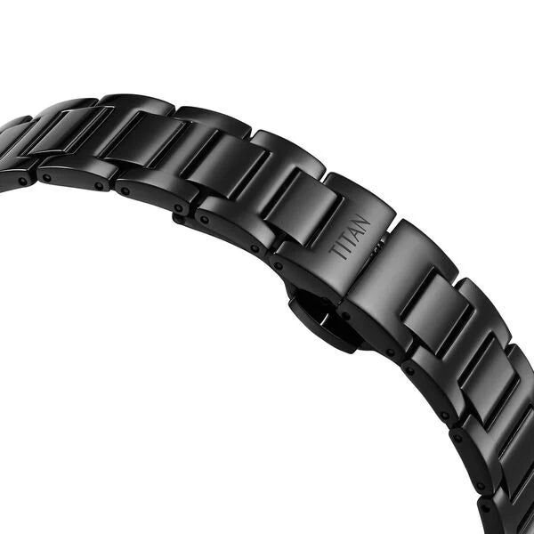 TITAN     1595NM01