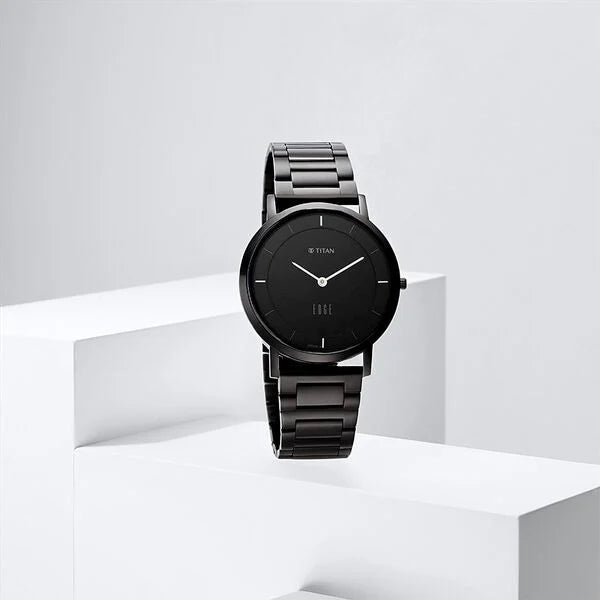 TITAN     1595NM01