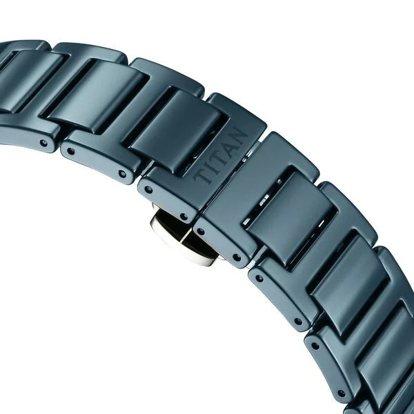 TITAN    1696QC03