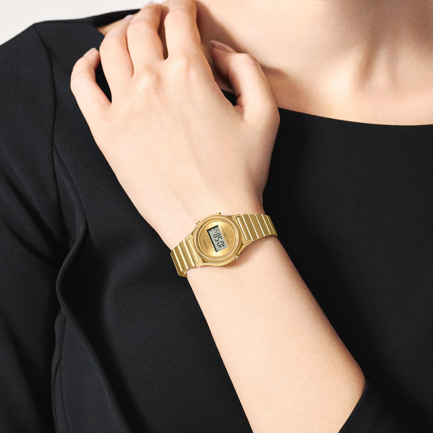 CASIO A2233