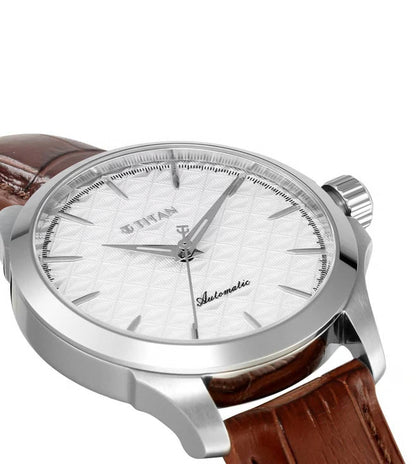 TITAN 10077SL05