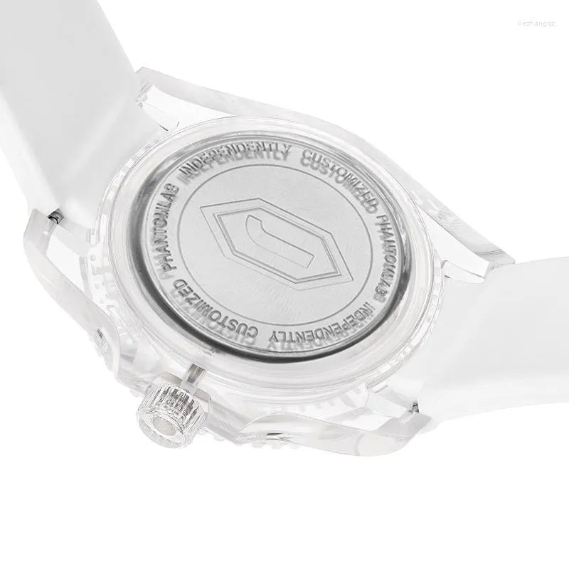 Mark Fairwhale FW-3410-R1